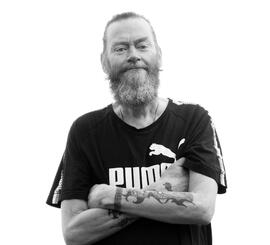 tennisleraar Gerard Bastiaans portret portret van Gerard Bastiaans, tennistrainer met KNLTB licentie - gemaakt voor zijn website