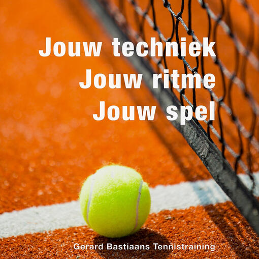 zachtblauw vlak met de tagline van Gerard Bastiaans Tennistraing De tagline van Gerard Bastiaans Tennistraining staat hier op een zachtblauw kleurvlak: Jouw techniek - Jouw ritme - Jouw spel. Om aan te geven dat de tennislessen maatwerk zijn.